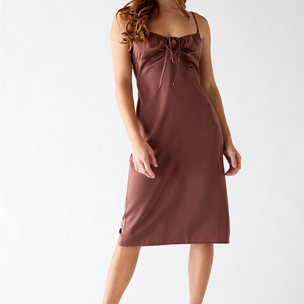 NWT Kendall & Kylie Tie Front Midi Dress